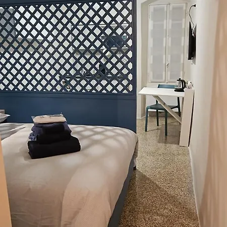 Casa Menotti アパート サンレモ